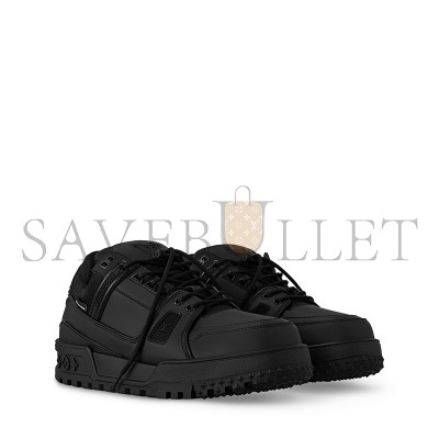 LOUIS VUITTON LV TRAINER SNOW SNEAKER 1ADEUM